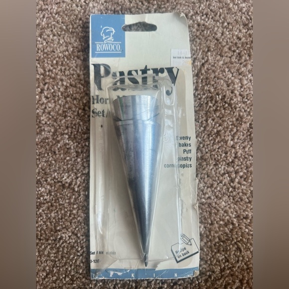 128 Vintage Cookie Cutters Red Plastic‎ HRM Crown Holidays McDonald’s Copper - Picture 13 of 16